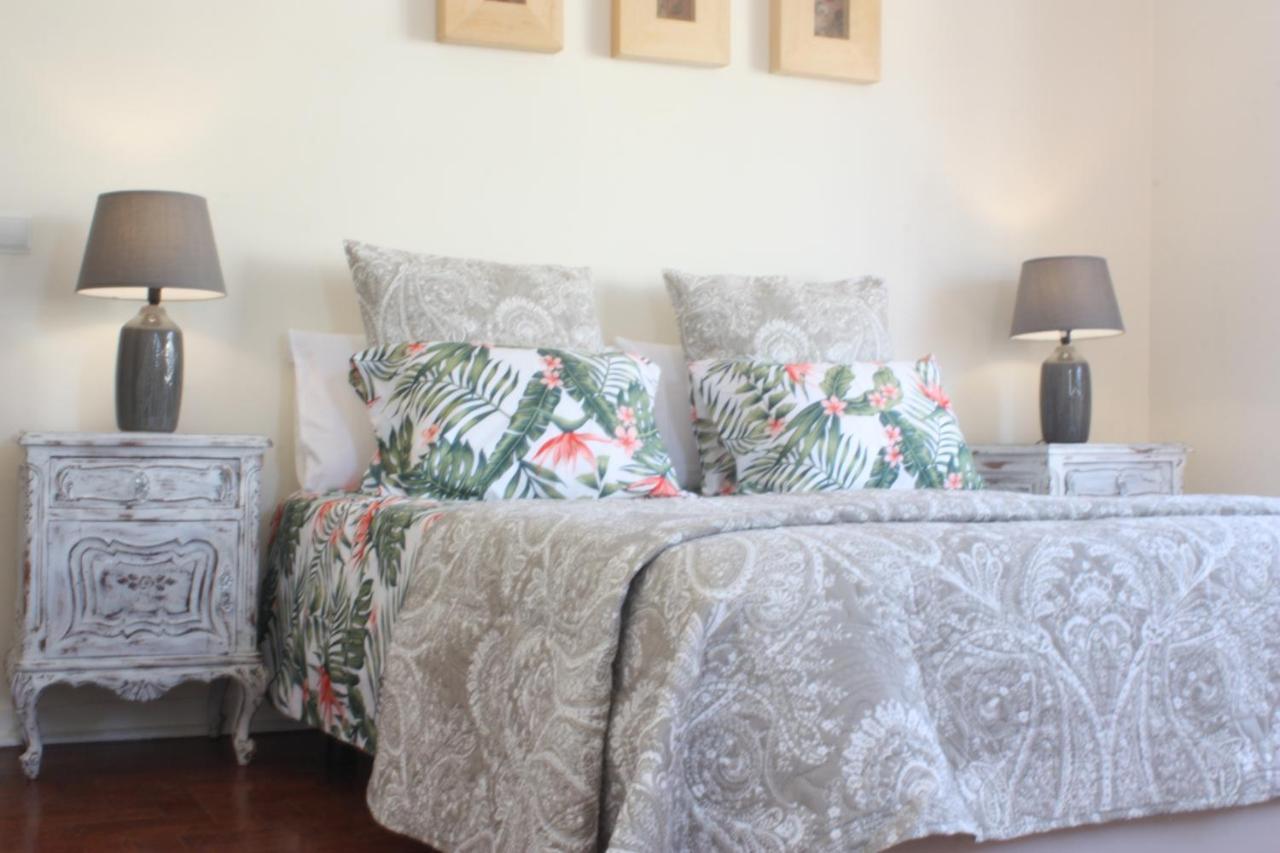 Petunia - Guest House Cascais Phòng bức ảnh